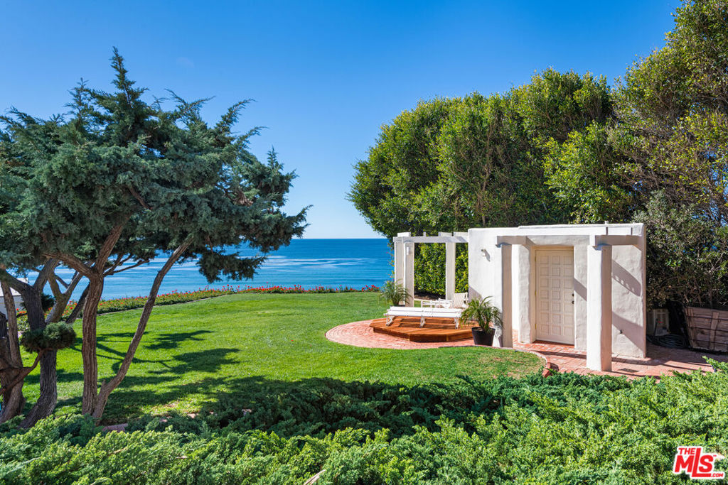 33800 Pacific Coast Highway