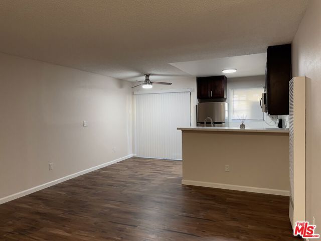 18530 Hatteras Street, 101 photo 5