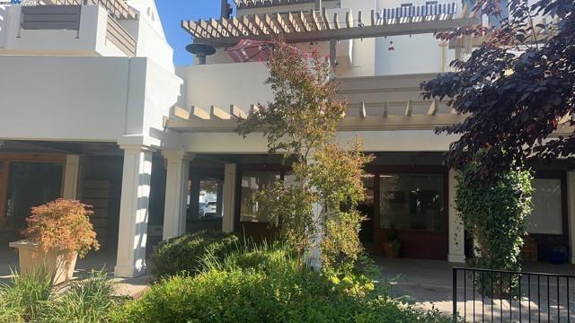 91 Gregory Ln #8, Pleasant Hill, California 94523, ,Commercial Sale,For Sale,Gregory Ln #8,41095998