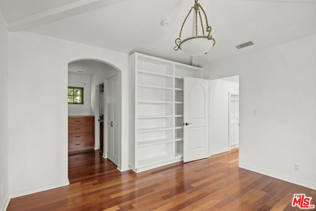 MLS #26846645 image #21