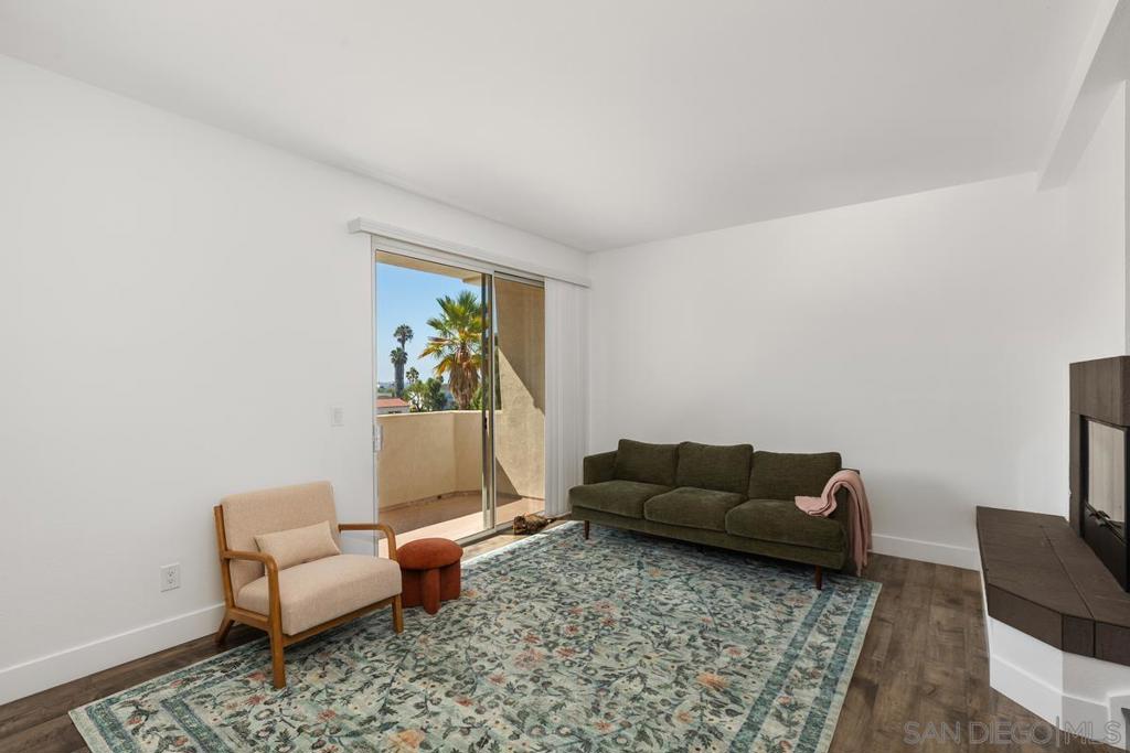 1534 Glenwood - photo 8
