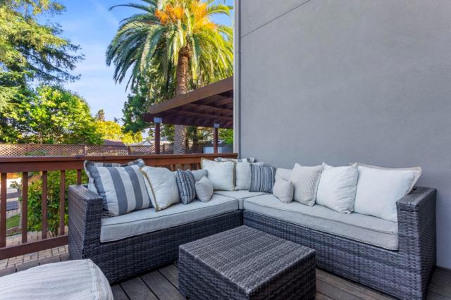 643 28th Avenue, San Mateo CA: https://media.crmls.org/mediaz/cab6a701-4ebe-484b-9570-a31eeccb4c85.jpg