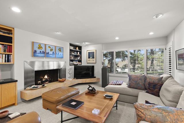 6346 Ridge Manor Avenue, San Diego CA: https://media.crmls.org/mediaz/cab73a9d-4b4f-4dec-a680-22aba78c1e1f.jpg