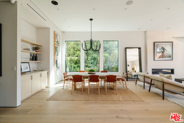 819 N Ogden Drive, Los Angeles CA: https://media.crmls.org/mediaz/cab82867-a842-4ebf-9074-3b2f4d662eb6.jpg