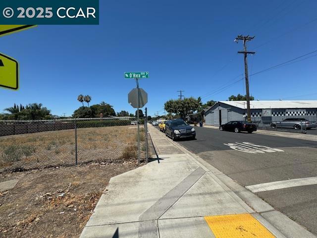 201 Ohara, Oakley CA: https://media.crmls.org/mediaz/cab82960-f69d-4f2e-b86d-0b2f55c87ca0.jpg