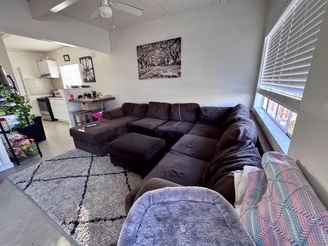 8125 8127 Helm Street, San Diego CA: https://media.crmls.org/mediaz/cab87ad5-b3c3-4424-9796-a2d00747d106.jpg