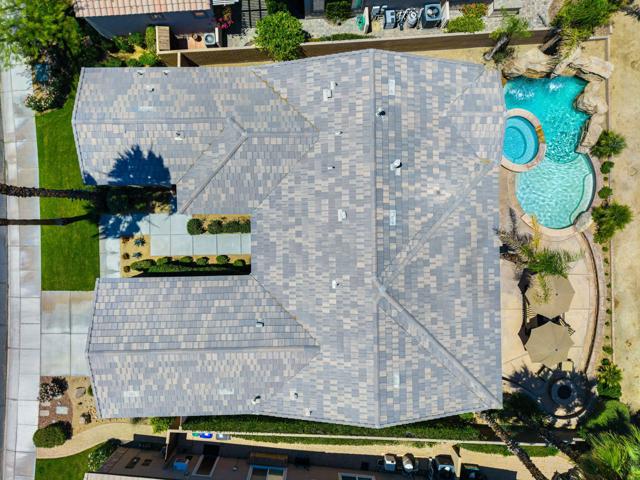 61436 Topaz Drive, La Quinta CA: https://media.crmls.org/mediaz/cab89af1-0350-4424-89b1-a390231e48ec.jpg