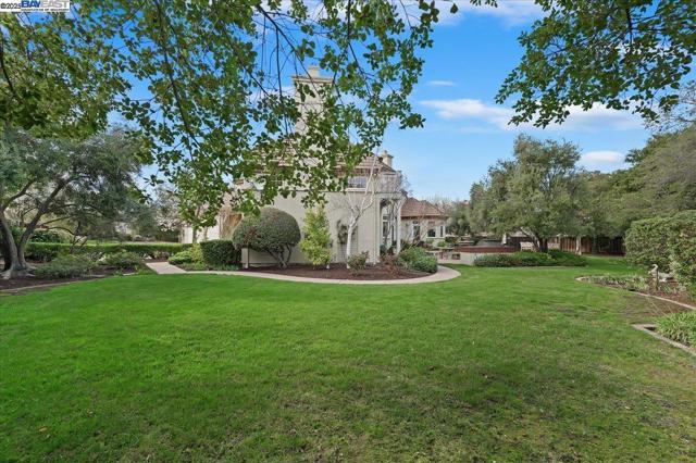 Image 35 of 58 For 2434 Pomino Way
