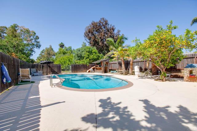 928 930 Osborne Street, Vista CA: https://media.crmls.org/mediaz/caba961e-6804-4c33-b4cd-4d2258ea3102.jpg