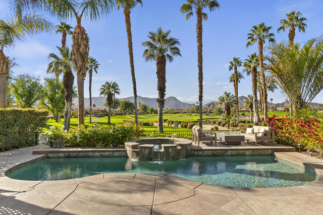 79918 Mission E Drive, La Quinta CA: https://media.crmls.org/mediaz/cabb66ed-8f46-4ac8-8b87-6f552ac88f47.jpg