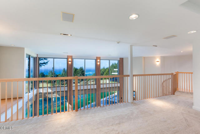 43850 Buckhorn Cove E Road, Little River CA: https://media.crmls.org/mediaz/cabb8d95-bd00-401e-a9c4-48ad268a0286.jpg