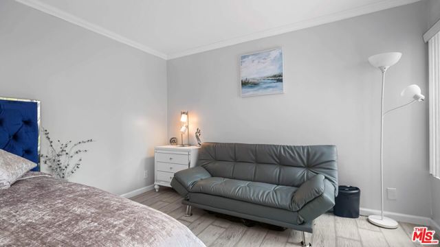 5870 Green Valley Circle, Culver City CA: https://media.crmls.org/mediaz/cabc0d72-88e7-4bb0-a331-b193a674d0cd.jpg