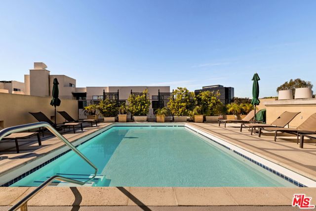 11500 San Vicente Boulevard, 414 photo 23