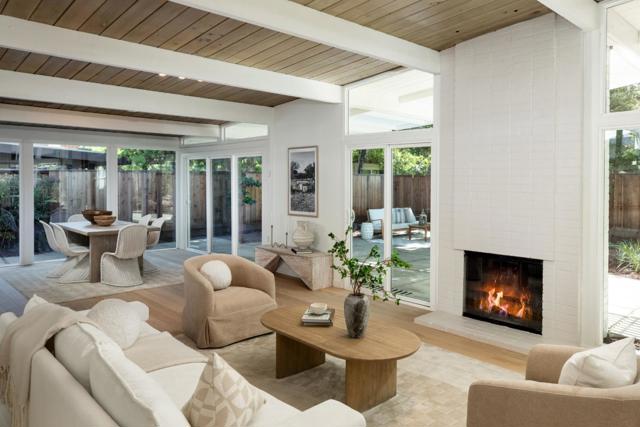 428 E Charleston Road, Palo Alto CA: https://media.crmls.org/mediaz/cabcc4cd-adab-411a-b430-52a9afaab378.jpg