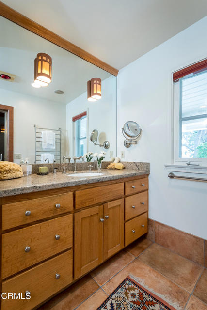 Detail Gallery Image 28 of 75 For 5290 La Canada Bld, La Canada Flintridge,  CA 91011 - 5 Beds | 5 Baths