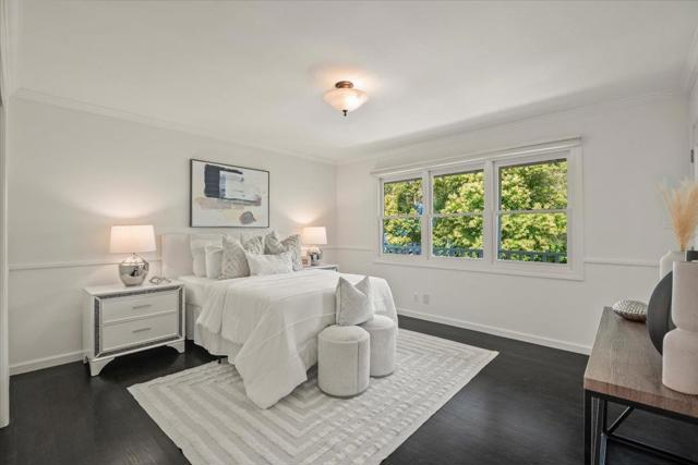 14228 Amherst Court, Los Altos Hills CA: https://media.crmls.org/mediaz/cac0703f-67ed-40d8-9b19-71034dade60f.jpg
