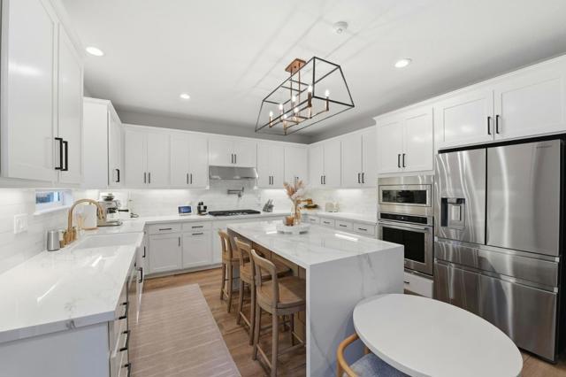 17725 Calle Mazatan, Morgan Hill CA: https://media.crmls.org/mediaz/cac0aa9b-9b84-4eac-9b5d-450650a87411.jpg