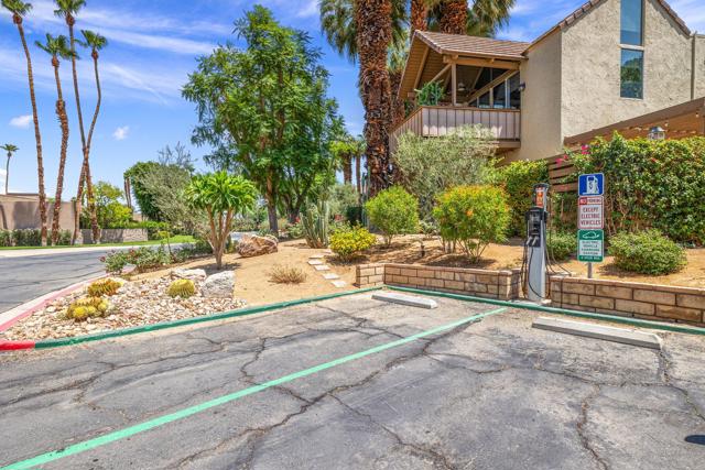 Image 12 of 35 For 46750 Mountain Cove Drive 21