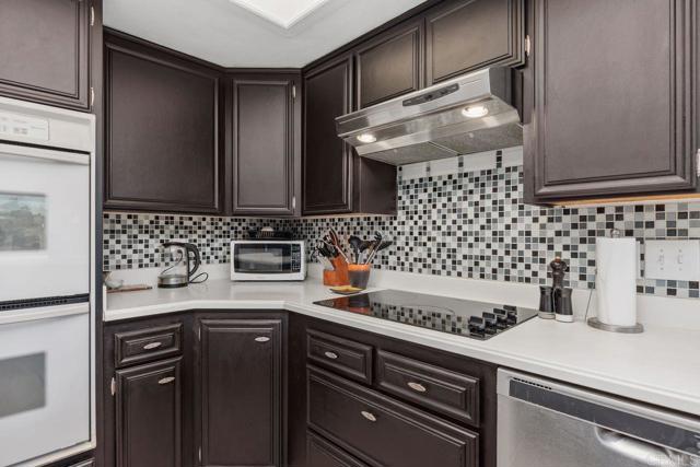 Detail Gallery Image 18 of 45 For 31424 Lilac Rd, Valley Center,  CA 92082 - 3 Beds | 3/1 Baths