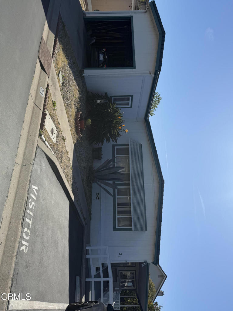 21 Poinsettia Gardens Drive #21