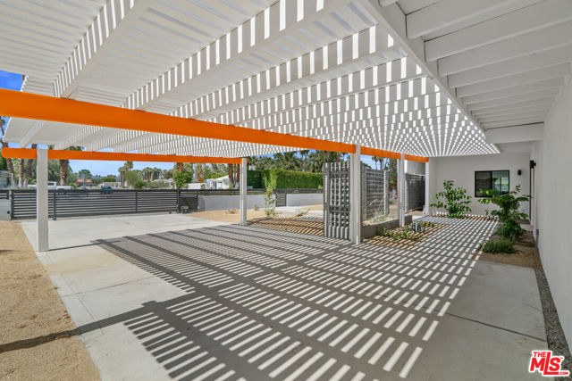 1979 East Alejo Road, Palm Springs, CA 92262 | Slideshow Image #48