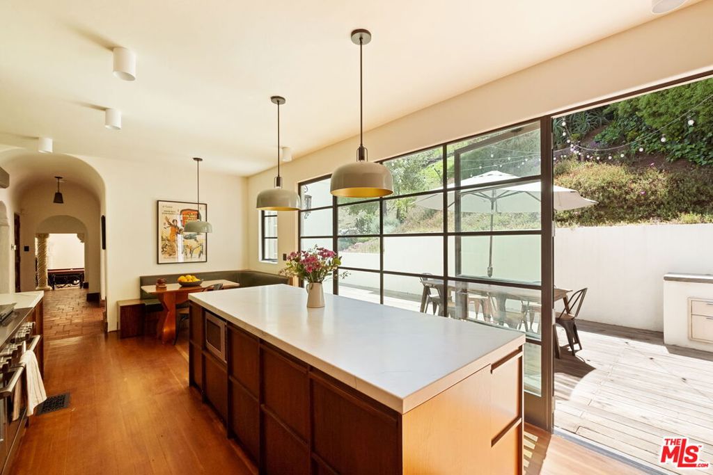 MLS #25592087 image #26