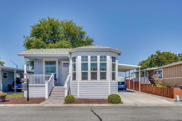 1225 Vienna Drive, Sunnyvale CA: https://media.crmls.org/mediaz/cac675d6-a97d-48ab-89c8-b28d74272ec8.jpg