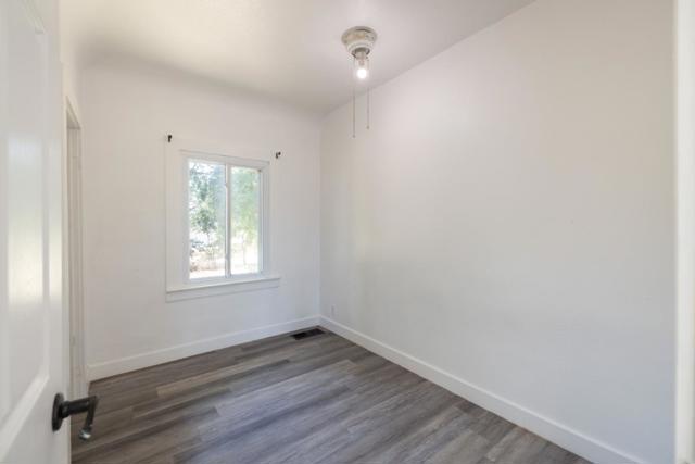11835 Hobday Road, Wilton CA: https://media.crmls.org/mediaz/cac6befc-0663-42e1-925c-09267d48ebc7.jpg