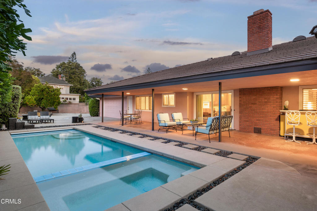 85 Gardenia Court
