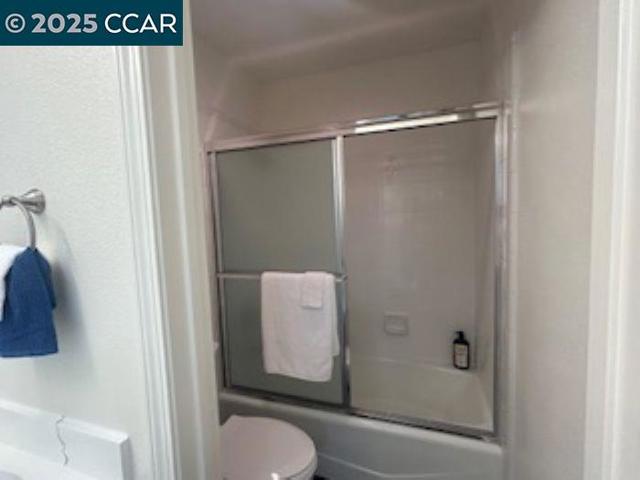 1174 Eddy St., San Francisco CA: https://media.crmls.org/mediaz/cac792ba-673b-4a7c-9039-55634698dc96.jpg