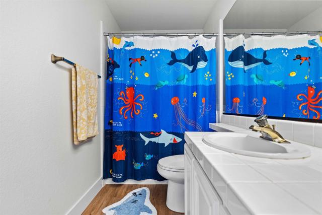Image 46 of 53 For 3702 Southridge Way