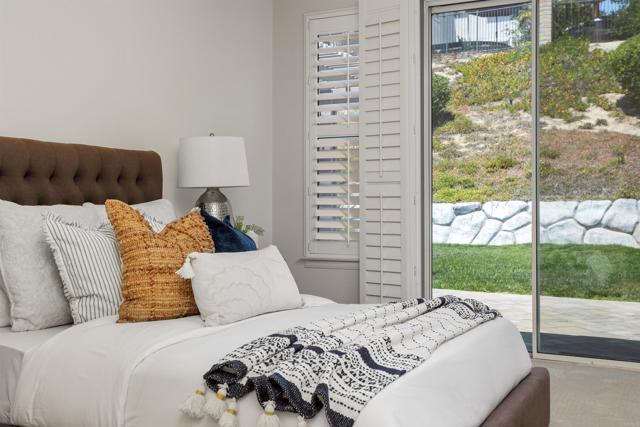 2228 Corte Ananas, Carlsbad CA: https://media.crmls.org/mediaz/cac99289-6c71-4139-a81c-cd788cbd77d5.jpg
