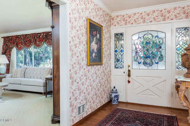 3350 Lombardy Road, Pasadena CA: https://media.crmls.org/mediaz/cac9ead9-be23-44c5-8e16-ebd65ef9107c.jpg