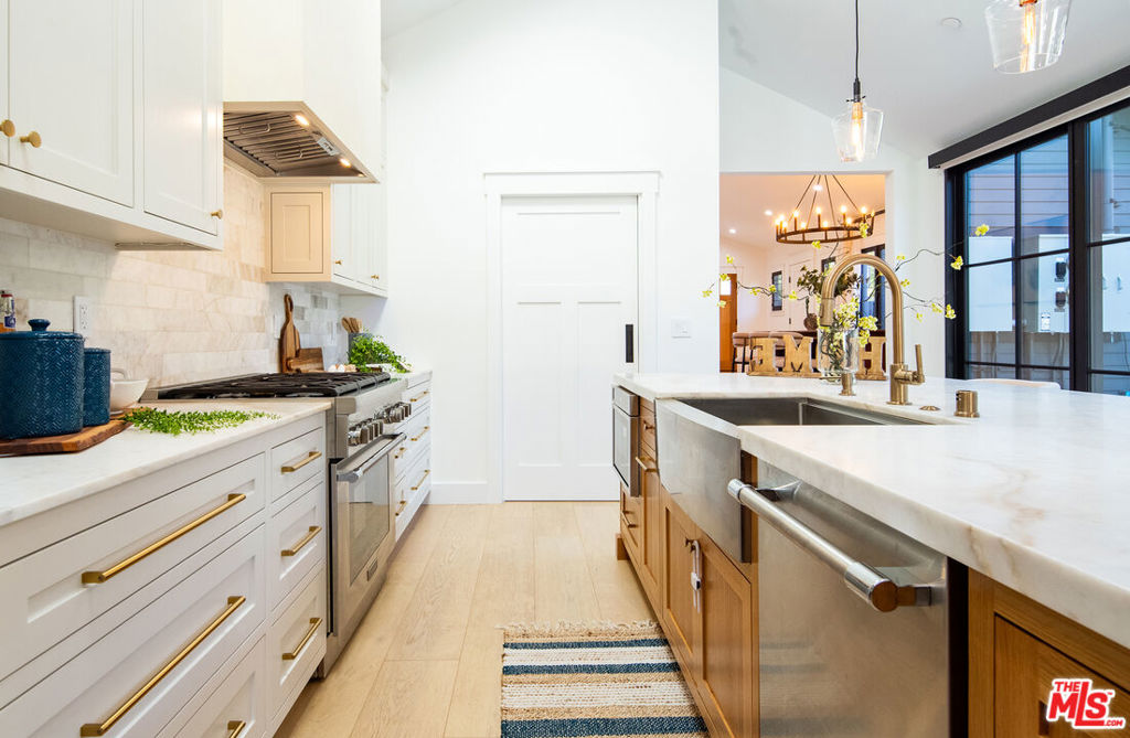 MLS #25608887 image #8