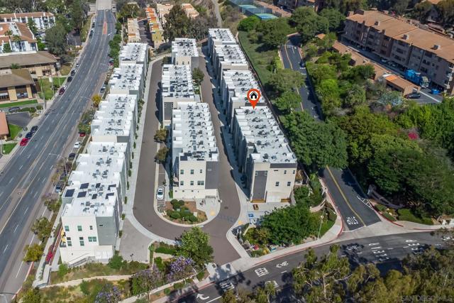 10402 Harlow Cir, San Diego CA: https://media.crmls.org/mediaz/caca6849-a5d9-4153-bb2d-b652249c87ce.jpg