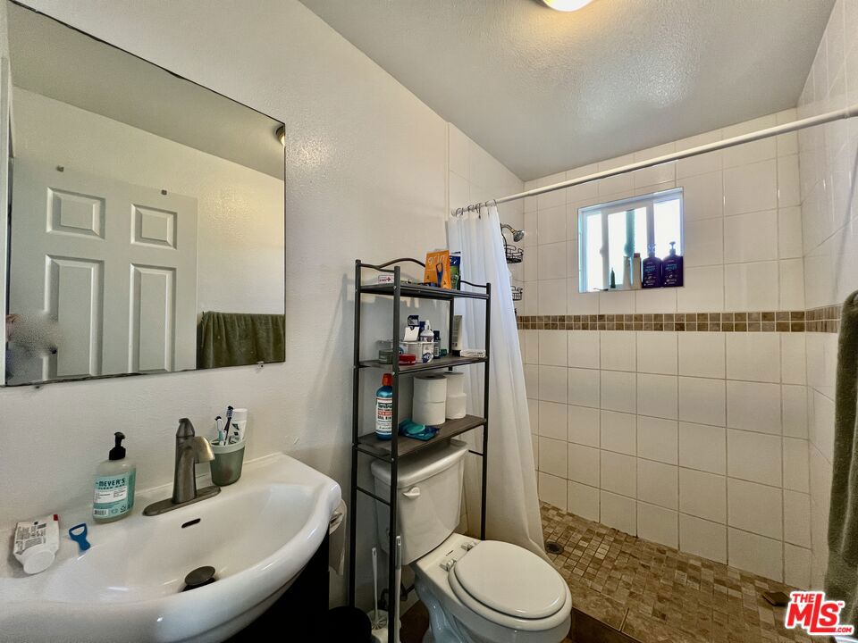 MLS #25522925 img 16