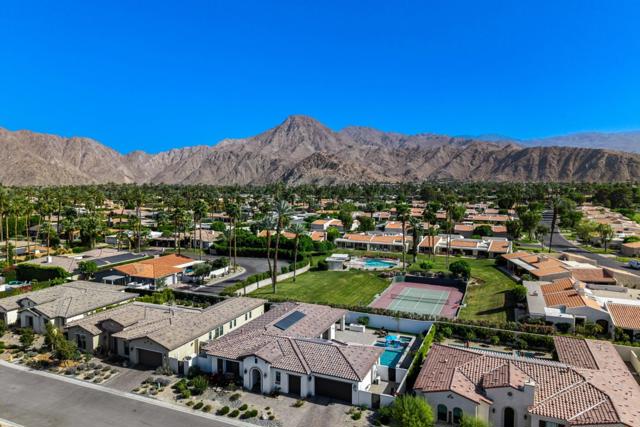 75201 Citadel Place, Indian Wells CA: https://media.crmls.org/mediaz/cacb5427-aa08-4bf6-82a4-e95751113809.jpg