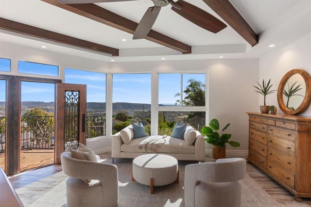 6817 Vianda Ct Court, Carlsbad CA: https://media.crmls.org/mediaz/cacd3a75-93c2-477c-9a90-aa0a6e636c8a.jpg