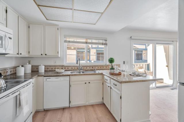 722 Duncanville Court, Campbell CA: https://media.crmls.org/mediaz/caceef5a-ec9a-42e7-accd-72462284b235.jpg