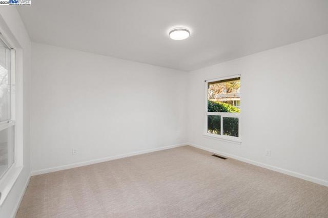 Image 35 of 48 For 6379 Arlington Dr