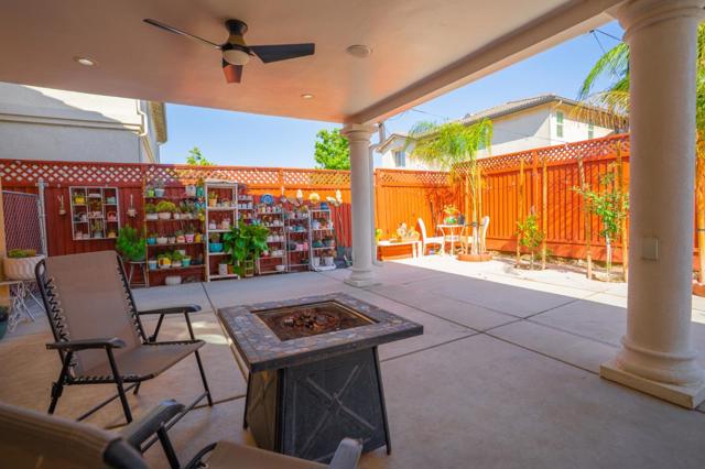 2385 N Mountainside Drive, Los Banos CA: https://media.crmls.org/mediaz/cad0cc0b-c0e4-475a-b7e7-32c93b24a862.jpg