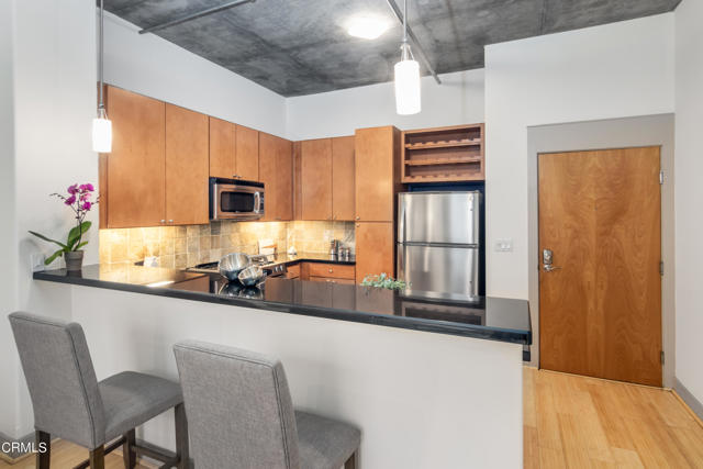 Detail Gallery Image 6 of 23 For 840 E Green St #127,  Pasadena,  CA 91101 - 1 Beds | 1 Baths