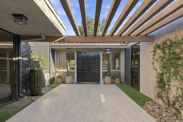 43409 Lacovia Drive, Indio, CA 92203