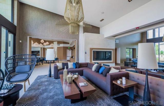 7786 Stylus Dr, San Diego CA: https://media.crmls.org/mediaz/cad237d2-0642-41bd-a3e3-f467e8e66787.jpg