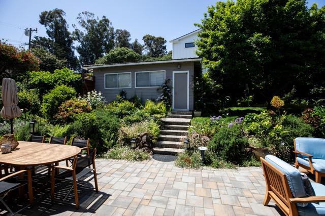 3740 Hacienda Street, San Mateo CA: https://media.crmls.org/mediaz/cad3215e-f006-4ae1-9668-08f7da34883a.jpg