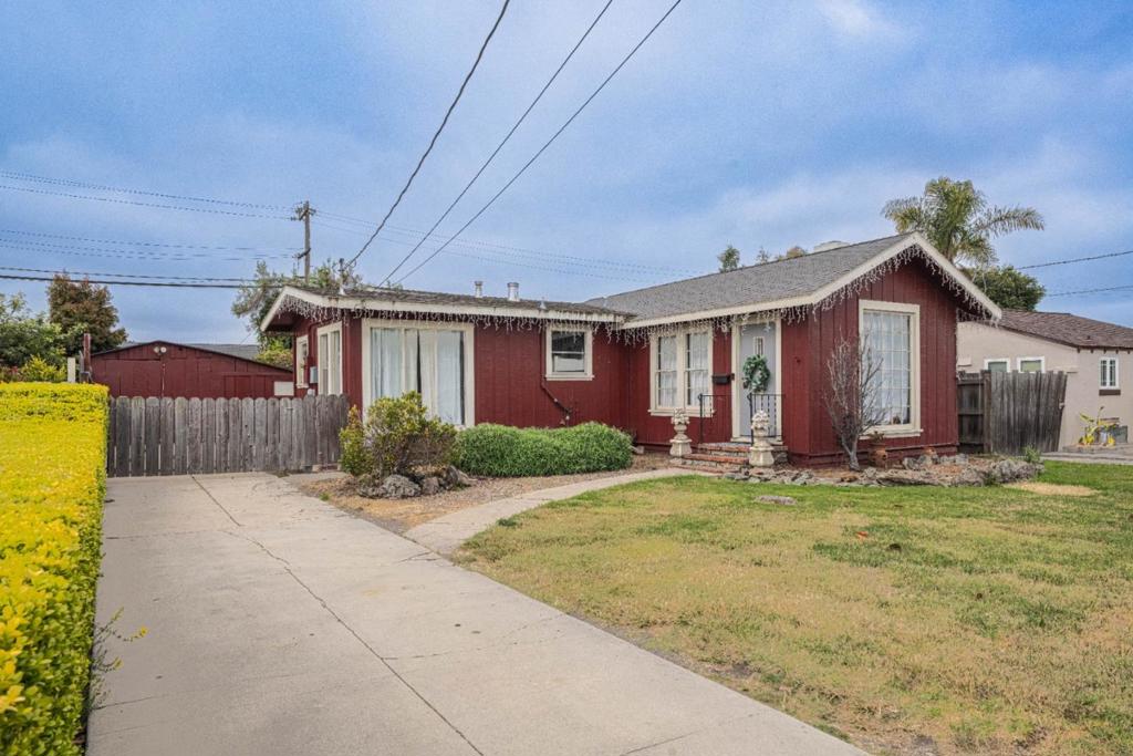 50 Katherine Avenue