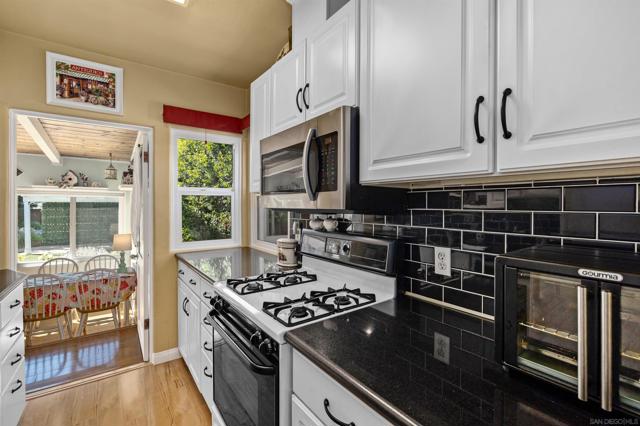 4730 Winona Ave, San Diego CA: https://media.crmls.org/mediaz/cad52335-c56d-4c9f-bba4-96e420f083a3.jpg