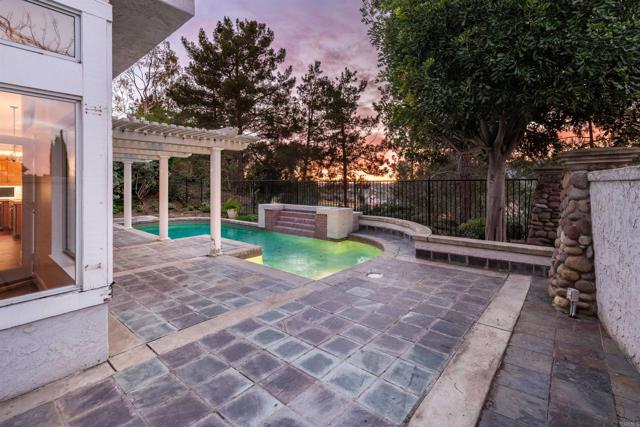 Detail Gallery Image 47 of 55 For 11605 Windcrest Ln, San Diego,  CA 92128 - 4 Beds | 3 Baths