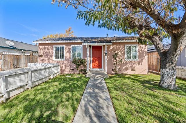 176 Laumer Avenue, San Jose CA: https://media.crmls.org/mediaz/cad62e40-04da-4211-baf4-18d209012ff4.jpg