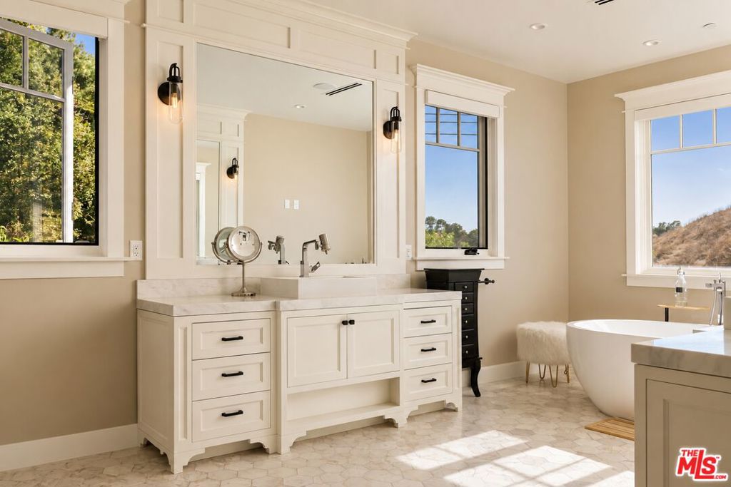 MLS #26986657 image #17